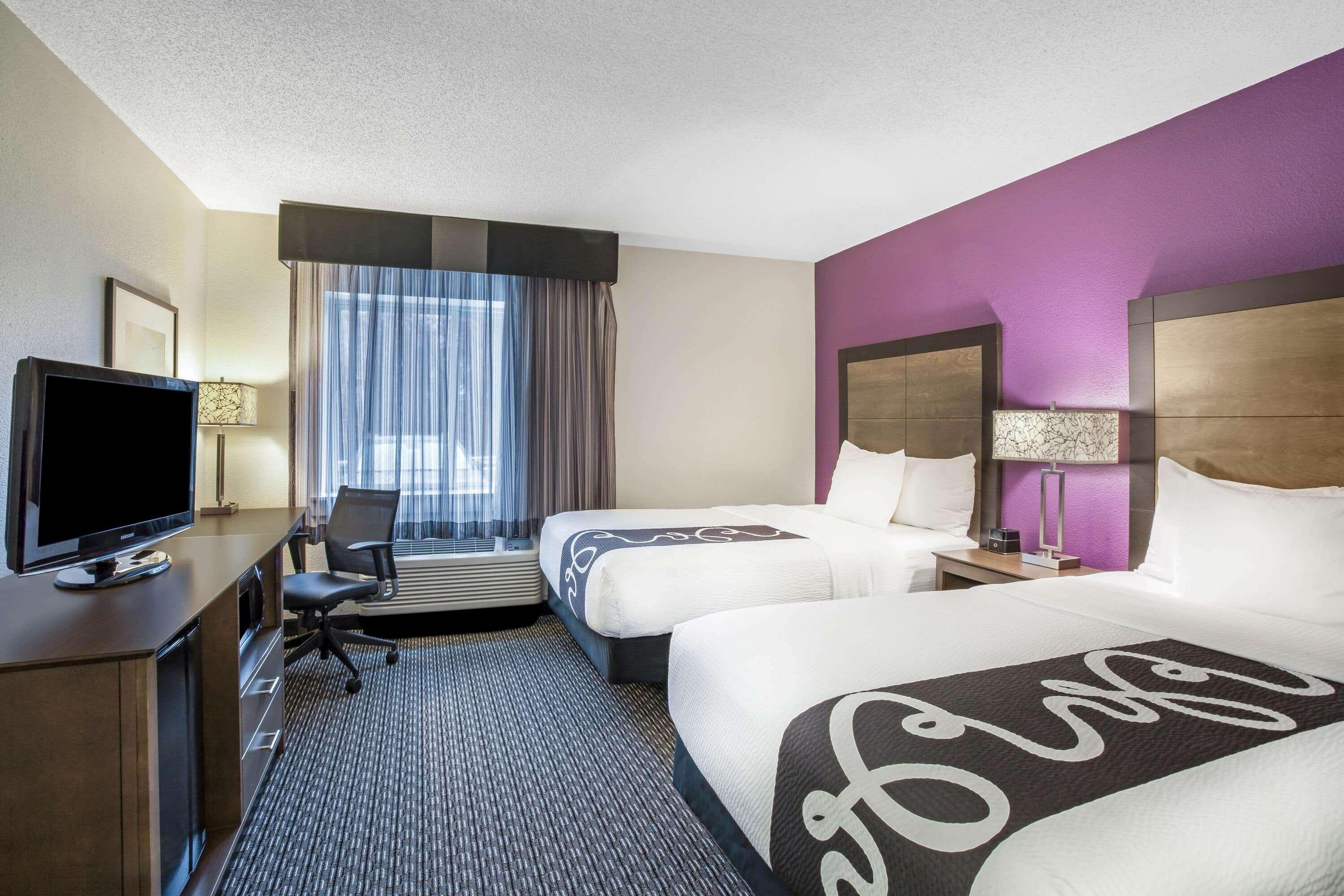 La Quinta By Wyndham Hartford Bradley Airport Hotell Windsor Locks Eksteriør bilde