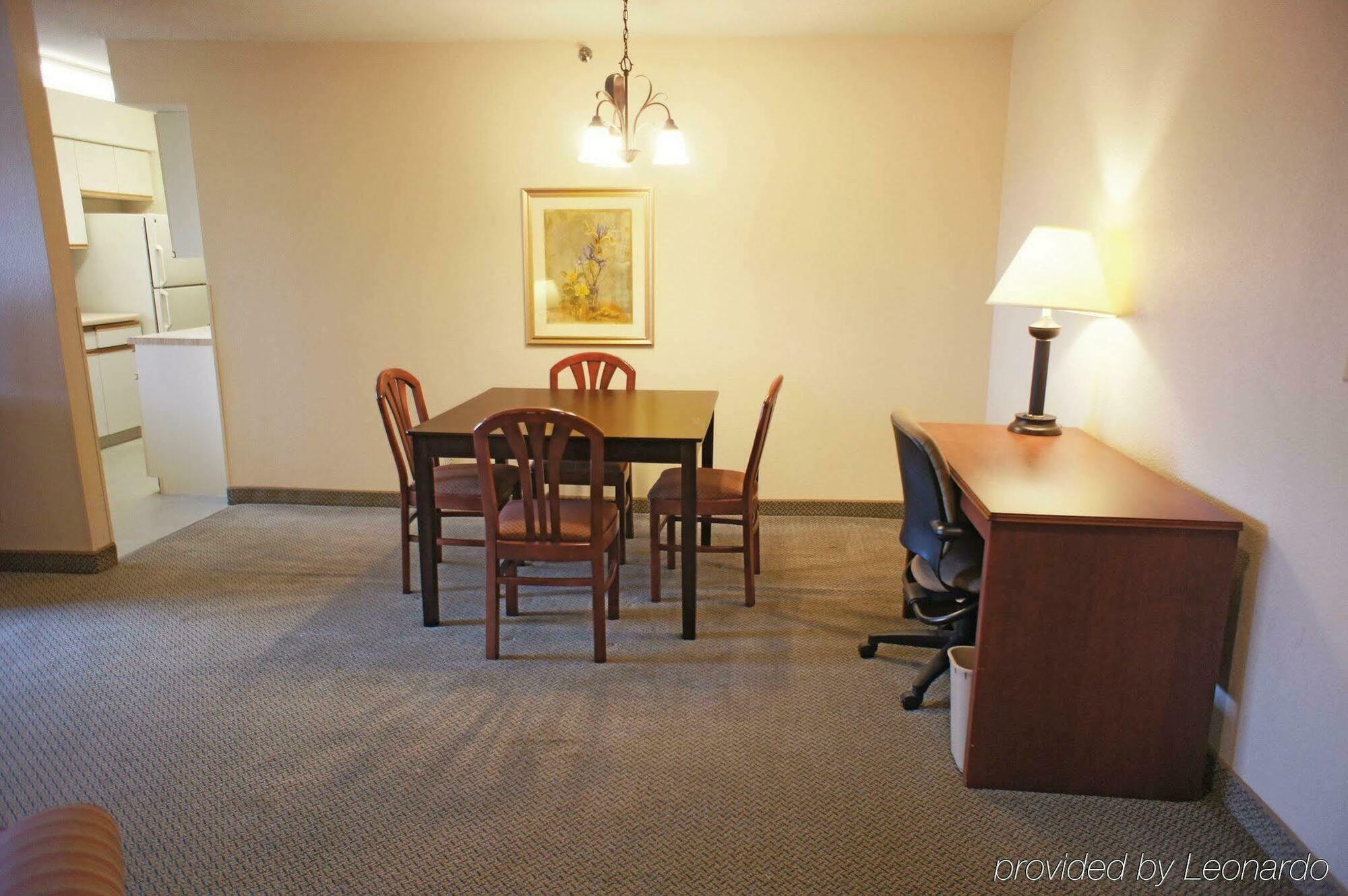 La Quinta By Wyndham Hartford Bradley Airport Hotell Windsor Locks Eksteriør bilde